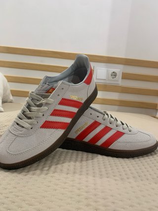 Adidas Spezial Beige y Rojo