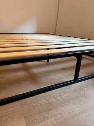 Estructura de Cama Metálica negra 150x200