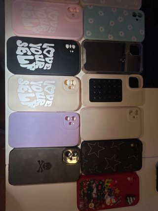 Lote de 23 Fundas para iPhone 11