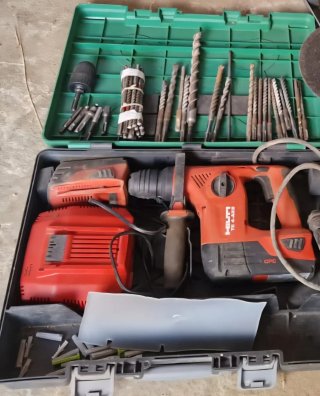 Taladro Hilti Batería + Accesorios