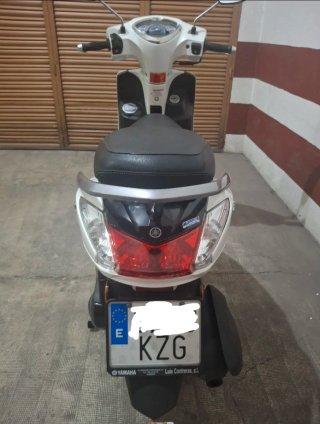 Yamaha Delight 125 Blanca