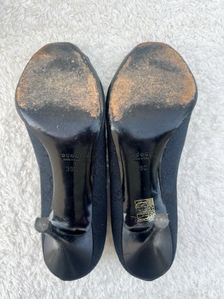 Zapatos de Salón Gucci Negro Talla 39