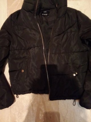 Anorak Chaquetón Bershka Negro