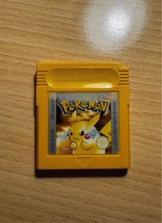 Pokémon Edición Amarilla - Game Boy