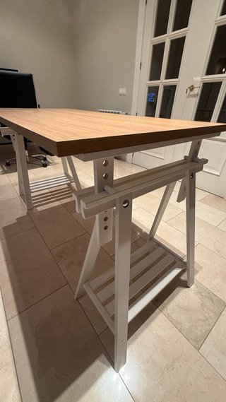 Escritorio Madera con Caballetes