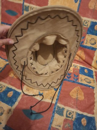 Sombreros varios