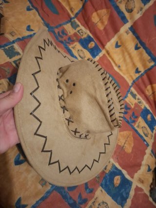 Sombreros varios