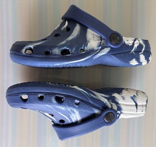 Chanclas Talla 33 Azul y Blanco