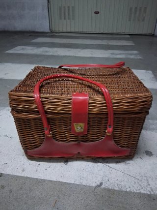 Cesta Picnic Mimbre Cuero Rojo