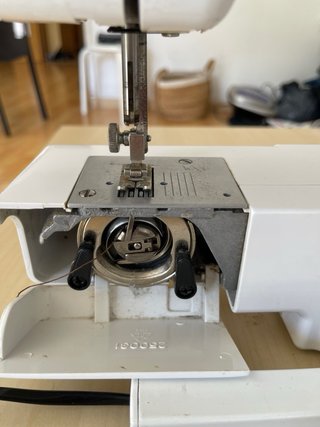Máquina de coser Victoria