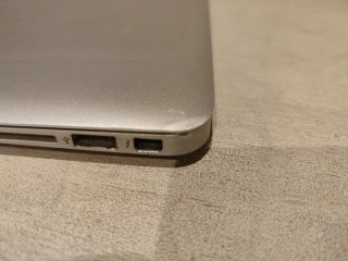 MacBook Air i7 1.7GHz 8GB RAM 250GB SSD