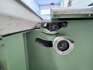 Escuadradora Industrial con Aspirador