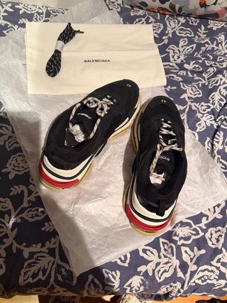 Zapatillas Balenciaga Triple S Negras