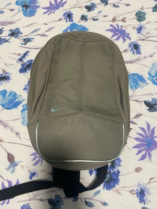 Mochila Nike Verde Oliva