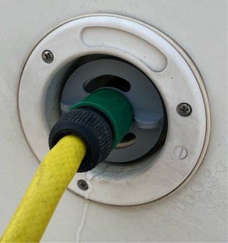 Adaptador manguera agua autocaravana
