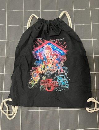 Mochila de Cuerdas Stranger Things