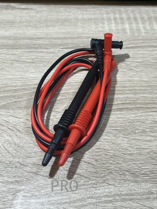 Pinza Amperimétrica Profesional AstroAI