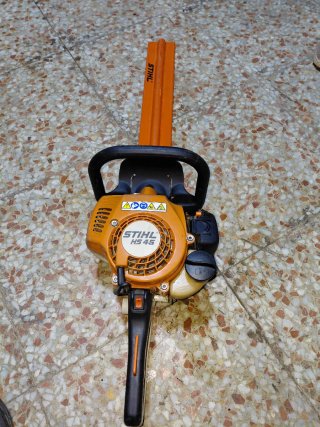Cortasetos Stihl HS 45