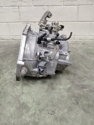 Caja de cambios Opel Vectra C 2.0 turbo de 2007.