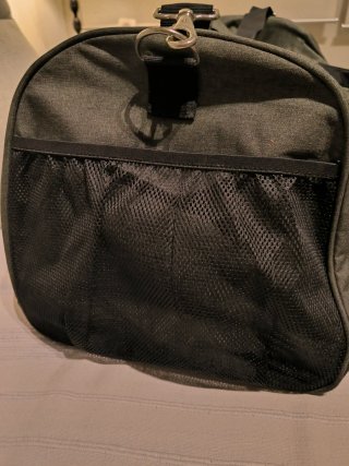 Bolsa deporte FITGRIFF verde oliva. Gran capacidad