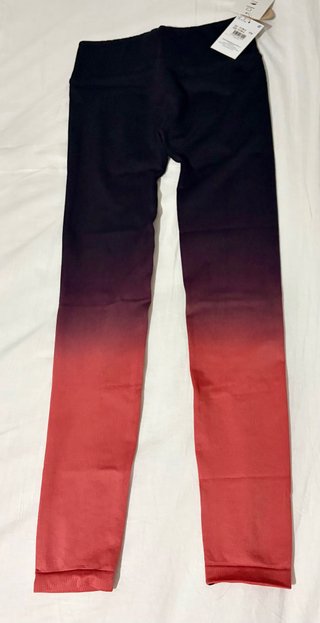 Mallas deportivas degradado morado y rojo