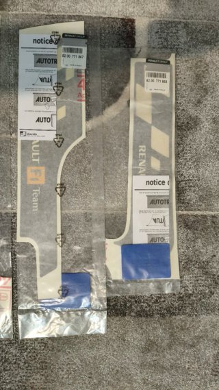 Set completo Vinilos Originales Clio F1 Team R27