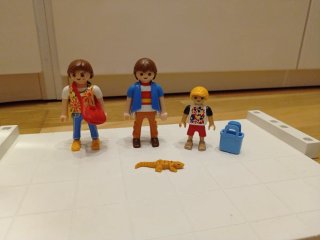 Playmobil Familia y Lagarto A