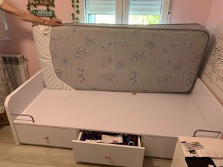 Cama con Colchón