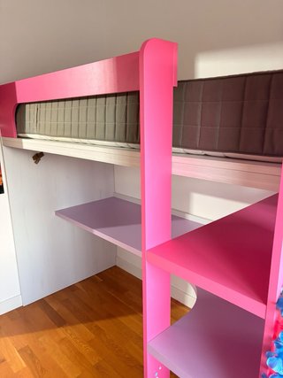 Litera con escritorio