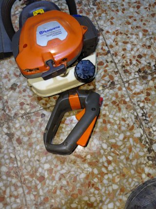 Husqvarna S22HD60X Cortasetos Profesional