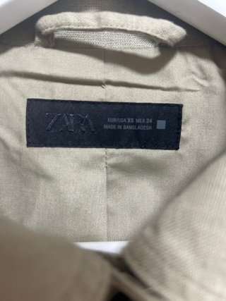 Chaqueta Corta de Lino Beige Talla XS Zara