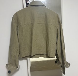 Chaqueta Corta de Lino Beige Talla XS Zara