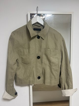 Chaqueta Corta de Lino Beige Talla XS Zara