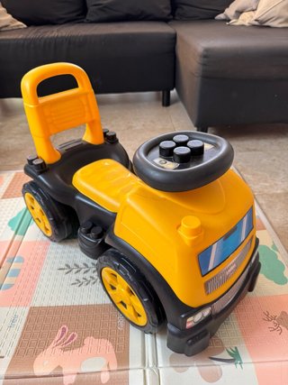 Correpasillos Infantil Camión Amarillo