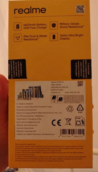 Realme C100