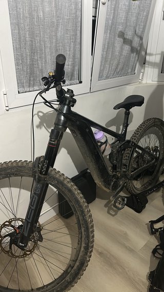 Ebike Giant Reign E+ Negra