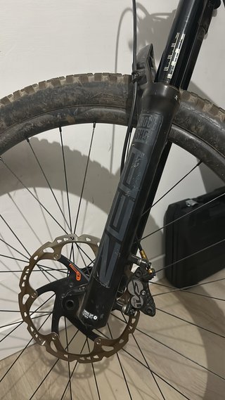 Ebike Giant Reign E+ Negra