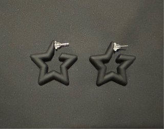 Pendientes Estrella Negros SIN ESTRENAR