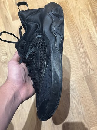Nike Giannis Immortality 3 Negro
