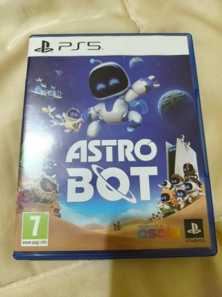 Astro Bot (PS5)