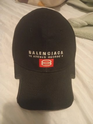Gorra Balenciaga 10 Avenue George V Negra
