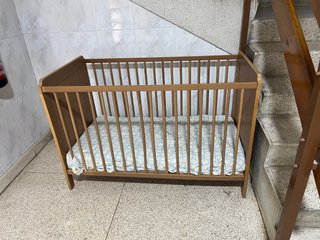 Cuna de Madera para Bebé