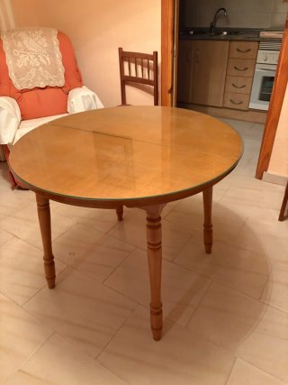 Mesa Redonda Extensible de Madera con Cristal