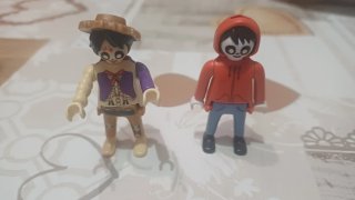 2 Personaggi Playmobil Kinder