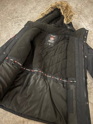 Abrigo Geographical Norway Negro