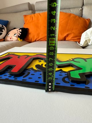 Perchero Keith Haring Figuras