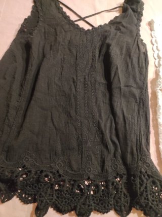 Set di 3 canotte traforate