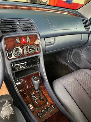 Mercedes-Benz CLK 320