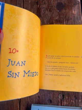 2 libros Jacobo Lobo números 1 y 2