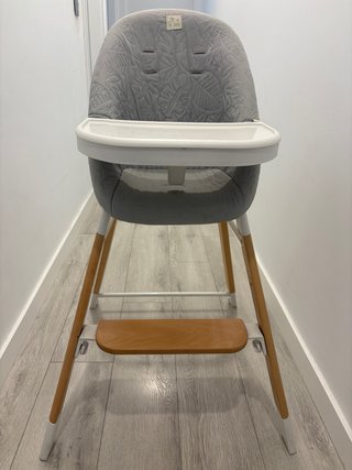 Trona de madera Jané